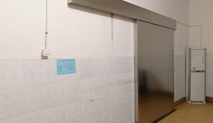 怎样使用正确方法对辐射防护门进行保养？