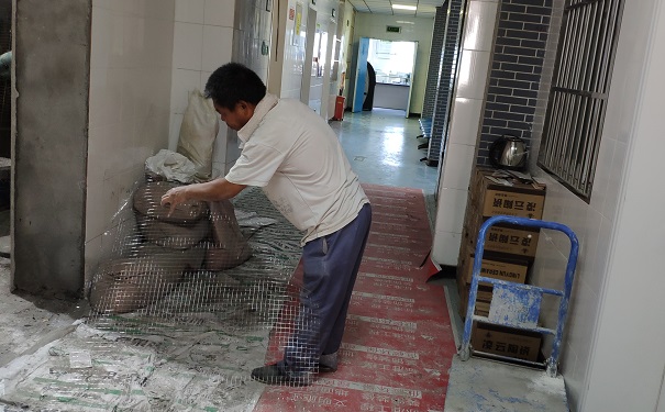 X光机房防辐射工程硫酸钡施工现场